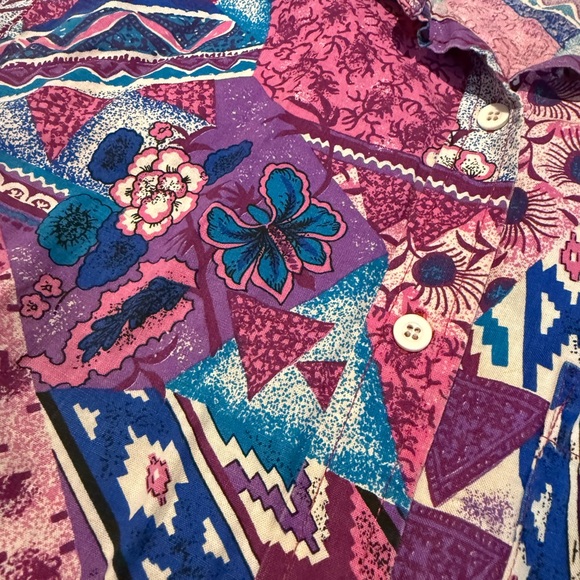 Vintage 90s Abstract Tribal Button-Up Shirt
Geometric Festival Boho Hippie - Picture 2 of 2
